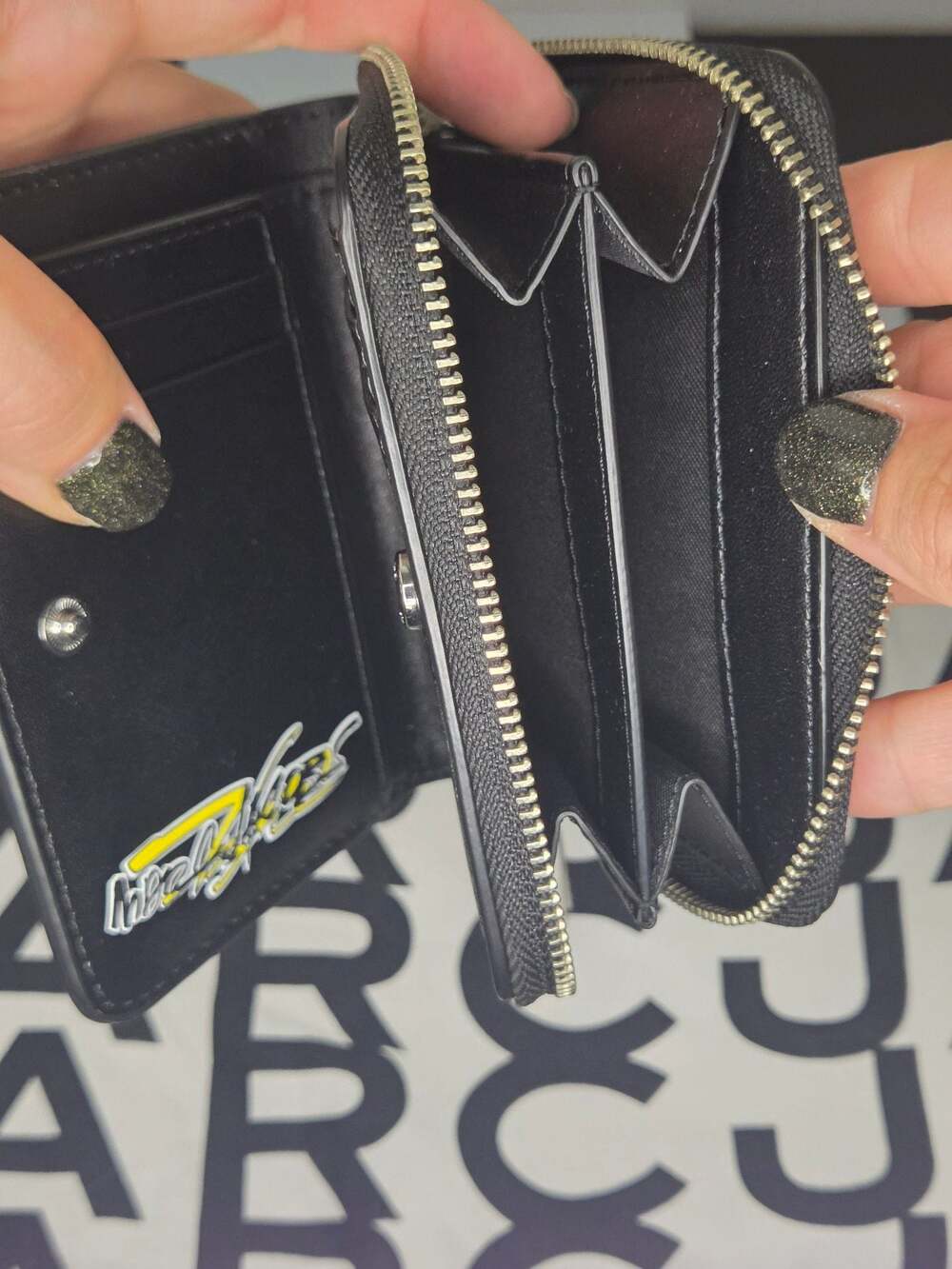 Marc Jacobs The Wallet Mini Compact Wallet - Picture 4 of 4